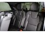 Volvo XC90 T8 Recharge AWD Ultra Black Ed. Exec. - Luchtvering - Panorama/schuifdak - IntelliSafe Assist & Surround - 360º Camera - Bowers & Wilkins audio - Adaptieve LED koplampen - Verwarmde voorstoelen, stuur & achterbank - Parkeersensoren voor & achter - Elektr. bedienb. voorstoelen met geheugen - Geventileerde voorstoelen - Head up display - Draadloze tel. lader - Extra getint glas - 22' LMV