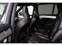 Volvo XC90 T8 Recharge AWD Ultra Black Ed. Exec. - Luchtvering - Panorama/schuifdak - IntelliSafe Assist & Surround - 360º Camera - Bowers & Wilkins audio - Adaptieve LED koplampen - Verwarmde voorstoelen, stuur & achterbank - Parkeersensoren voor & achter - Elektr. bedienb. voorstoelen met geheugen - Geventileerde voorstoelen - Head up display - Draadloze tel. lader - Extra getint glas - 22' LMV