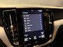 Volvo XC60 2.0 T8 Twin Engine AWD Momentum|PANO|HARMAN|HUD|KEYLESS|TREKHAAK|LEDER|ACC|STOELV|DODEHOEK|CARPLAY|20INCH|
