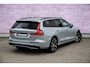 Volvo V60 2.0 T8 Plug-in Hybrid AWD Plus Dark | SOH:100% | PHEV Long Range | Trekhaak | Sportstoelen | Panoramadak | Harman Kardon Audio | Head-up Display | 360 Graden Camera | Stoelverwarming voor en achter | Keyless Entry | Elektrische Achterklep | Elektrisch Verstelbare Voorstoelen | Cruise Control Adaptief | BLIS | Google Navigatie | Apple Carplay | Android Auto
