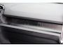 Volvo XC40 T4 Recharge Black Edition | Stoelverwarming | Trekhaak | Parkeercamera | H/K | Memory Seats | Keyless