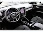 Volvo XC40 T4 Recharge Black Edition | Stoelverwarming | Trekhaak | Parkeercamera | H/K | Memory Seats | Keyless