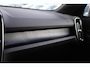 Volvo XC40 T4 Recharge Black Edition | Stoelverwarming | Trekhaak | Parkeercamera | H/K | Memory Seats | Keyless