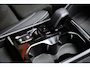 Volvo XC40 T4 Recharge Black Edition | Stoelverwarming | Trekhaak | Parkeercamera | H/K | Memory Seats | Keyless