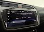 Volkswagen Tiguan Allspace 1.5 TSI R-Line Business+ Black Edition | H/K | Pano | Sfeer | Virtual | HuD | Trekhaak | Camera | Carplay | IQ Lights
