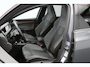 Volkswagen Golf 1.5 eTSI 150 PK Automaat R-Line Business, Panoramadak, 18" LM, Winterpakket, Carplay