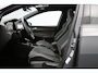 Volkswagen Golf 1.5 eTSI 150 PK Automaat R-Line Business, Panoramadak, 18" LM, Winterpakket, Carplay
