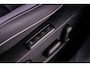 Volkswagen Golf GTE 1.5 TSI eHybrid 272pk DSG Automaat Panoramadak, Lederen bekleding, Adaptive cruise control, 360 camera, Achteruitrijcamera, Black Style