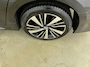 Toyota Corolla Touring Sports Hybrid 140 Dynamic | Apple Carplay / Android Auto | Stoelverwarming | Parkeersensoren voor/achter | Adaptive Cruise | Keyless | Clima | Camera | Full LED | 17 inch