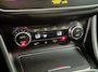Mercedes-Benz GLA 180 Business Solution AMG Pano afn. trekhaak camera