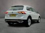 Volkswagen Tiguan Elegance 1.5 TSI 150pk DSG Automaat Trekhaak, Adaptive cruise control, Achteruitrijcamera, Navigatie, LED matrix koplampen, Parkeersensoren