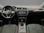 Volkswagen Tiguan Elegance 1.5 TSI 150pk DSG Automaat Trekhaak, Adaptive cruise control, Achteruitrijcamera, Navigatie, LED matrix koplampen, Parkeersensoren