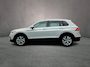 Volkswagen Tiguan Elegance 1.5 TSI 150pk DSG Automaat Trekhaak, Adaptive cruise control, Achteruitrijcamera, Navigatie, LED matrix koplampen, Parkeersensoren