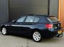 BMW 1-Serie 118d Upgrade Edition|Dealer Onderhouden|Pano|Trekhaak|Camera|Groot Scherm|Cruise Control