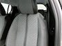 Peugeot 208 Allure Hybrid 110pk Automaat | Navigatie | 360° Camera | Climate Control | Adaptieve Cruise Control | Parkeersensoren v+a | Dodehoeksensor | Armsteun | Digitaal instrumentenpaneel | Draadloze Apple Carplay / Android Auto | DAB+ radio | Donker getint glas | 16" lichtmetalen velgen |