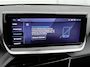 Peugeot 208 Allure Hybrid 110pk Automaat | Navigatie | 360° Camera | Climate Control | Adaptieve Cruise Control | Parkeersensoren v+a | Dodehoeksensor | Armsteun | Digitaal instrumentenpaneel | Draadloze Apple Carplay / Android Auto | DAB+ radio | Donker getint glas | 16" lichtmetalen velgen |