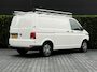 Volkswagen Transporter 2.0 TDI L1H1 26 Economy Business, EURO 6, NL AUTO, NAP LOGISCH, 3-PERSOONS, NAVIGATIE, AIRCO, CRUISE CONTROL, IMPERIAAL, ELEKTRISCHE RAMEN