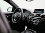 BMW 1-Serie 118i Executive | WORDT VERWACHT | HARMAN KARDON | STOELVERWARMING | ACHTERUITRIJCAMERA | CLIMATE CONTROL | NAVIGATIE | BLUETOOTH | LANE ASSIST | LED VERLICHTING | SPORTSTOELEN |