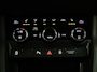 Skoda Karoq 1.5 TSI ACT Business Edition | Cruise control | Stoelverwarming | Carplay | Camera | Park assist | Sfeerverlichting | Climate control | Full LED