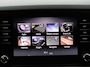 Skoda Karoq 1.5 TSI ACT Business Edition | Cruise control | Stoelverwarming | Carplay | Camera | Park assist | Sfeerverlichting | Climate control | Full LED
