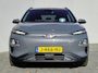 Hyundai Kona Electric EV Fashion 39 kWh / SOH 94% / Dealer onderhouden / CCS snelladen / Achteruitrijcamera / Warmtepomp / Head Up Display / Apple Carplay Android Auto / Draadloze telefoon lader / Krell Audio Systeem / Keyless Entry/Start /