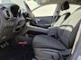 Hyundai Kona Electric EV Fashion 39 kWh / SOH 94% / Dealer onderhouden / CCS snelladen / Achteruitrijcamera / Warmtepomp / Head Up Display / Apple Carplay Android Auto / Draadloze telefoon lader / Krell Audio Systeem / Keyless Entry/Start /
