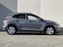 Hyundai Kona Electric EV Fashion 39 kWh / SOH 94% / Dealer onderhouden / CCS snelladen / Achteruitrijcamera / Warmtepomp / Head Up Display / Apple Carplay Android Auto / Draadloze telefoon lader / Krell Audio Systeem / Keyless Entry/Start /
