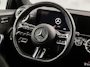 Mercedes-Benz A-klasse 180 AMG Line Automaat (FABRIEKSGARANTIE, APPLE CARPLAY, GROOT NAVI, SFEERVERLICHTING, CAMERA, KUIPSTOELEN, STOELVERWARMING, GETINT GLAS, NIEUWSTAAT)