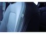 Volvo EX30 P5 Long Range Plus Black Edition Europa 69 kWh | Denim Blue metallic | Black interieur | 20 inch Y-spaaks lichtmetalen velgen | Harman Kardon audio | Google Maps | Elektrisch verstelbare voorstoelen | Stoel- & Stuurwielverwarming | Adaptieve Cruise Control | BLIS Dodehoekdetectie
