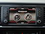 SEAT Ateca 1.0 EcoTSI Style Business Intense | achteruitrijcamera | wegklapbare trekhaak | applecarplay/android auto | stoelverwarming | 17 inch velgen |