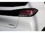 Peugeot 208 1.2 Hybrid 110 e-DCS6 Allure | Automaat | Navigatie | Camera voor + achter | Apple carplay | NL auto | 17.500km |