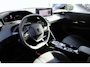 Peugeot 208 1.2 Hybrid 110 e-DCS6 Allure | Automaat | Navigatie | Camera voor + achter | Apple carplay | NL auto | 17.500km |
