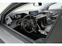 Peugeot 208 1.2 Hybrid 110 e-DCS6 Allure | Apple Carplay | Parkeersensoren Voor + Achter | Climate Control