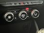 Dacia Duster 1.3 TCe Serie Limitee 15th Anniversary l NAVI | CAMERA l TREKHAAK