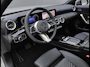 Mercedes-Benz CLA 180 Star Edition Luxury | Panoramadak | Apple CarPlay | Android Auto | Sierdelen Lindehout Zwart | Sfeerverlichting | Stoelverwarming | Achteruitrijcamera | Parkeersensoren | Elektrisch Inklapbare Buitenspiegels