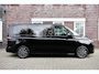 Volkswagen Multivan Panoramadak - Trekhaak-Verwarmde stoelen Wij zijn op afspraak geopend! Graag bellen voor uw komst.