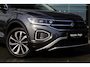 Volkswagen T-Roc 1.5 TSI Style | Bi-tone | Afn.trekhaak | Led | Navi | ACC | Camera | CarPlay