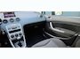 Peugeot 308 SW 1.6 VTi Blue Lease / bj.2012/ navigatie/trekhaak/sportvelgen/ cruise control / NAP met 126383 km./ APK tot 09/2027.