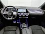 Mercedes-Benz EQA 250 Business Solution AMG 67 kWh | Achteruitrijcamera | Nightpakket | Sfeerverlichting | Multispaaks Velgen | Inclusief 24 maanden MB Certified garantie voor Europa.