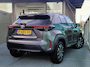 Toyota Yaris Cross 1.5 Hybrid / Automaat / Trekhaak / Achteruitrijcamera / Panorama Dak / Parkeersensoren / Carplay & Android Auto / Stoelverwarming / Head-up Display / Keyless Entry /