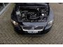 Volvo C30 1.6 Momentum | 2e eigenaar | Origineel Nederlands | Airco | Boordcomputer | 101 pk | Stuurwiel leer | Radio | 16 inch | Dakspoiler | Origineel