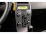 Volvo C30 1.6 Momentum | 2e eigenaar | Origineel Nederlands | Airco | Boordcomputer | 101 pk | Stuurwiel leer | Radio | 16 inch | Dakspoiler | Origineel