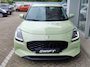 Suzuki Swift 1.2 STYLE SMART HYBRID Direct Leverbaar | Tot 10 JAAR GARANTIE! Inclusief € .2.500,- Voorraad Voordeel