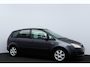 Ford C-Max Focus 1.8-16V Futura/ Trekhaak/ 16'' LMV/ Extra Getint Glas/ Voorruitverw./ Clima/ Cruise/ Elek. pakket/ Radio-CD AUX/ Armsteun/ Multi. LEDER. Stuur/ Mistl./ PDC.