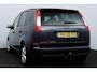 Ford C-Max Focus 1.8-16V Futura/ Trekhaak/ 16'' LMV/ Extra Getint Glas/ Voorruitverw./ Clima/ Cruise/ Elek. pakket/ Radio-CD AUX/ Armsteun/ Multi. LEDER. Stuur/ Mistl./ PDC.