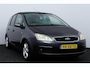 Ford C-Max Focus 1.8-16V Futura/ Trekhaak/ 16'' LMV/ Extra Getint Glas/ Voorruitverw./ Clima/ Cruise/ Elek. pakket/ Radio-CD AUX/ Armsteun/ Multi. LEDER. Stuur/ Mistl./ PDC.