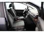 Ford C-Max Focus 1.8-16V Futura/ Trekhaak/ 16'' LMV/ Extra Getint Glas/ Voorruitverw./ Clima/ Cruise/ Elek. pakket/ Radio-CD AUX/ Armsteun/ Multi. LEDER. Stuur/ Mistl./ PDC.