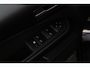 Ford C-Max Focus 1.8-16V Futura/ Trekhaak/ 16'' LMV/ Extra Getint Glas/ Voorruitverw./ Clima/ Cruise/ Elek. pakket/ Radio-CD AUX/ Armsteun/ Multi. LEDER. Stuur/ Mistl./ PDC.