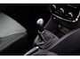 Renault Clio Estate 1.5 dCi ECO Expression/ HISTORIE!/ D-Riem verv: 152.000 KM!/ Trekhaak/ Navi/ Airco/ Cruise/ Elek. pakket/ Isofix/ Bluetooth/ Multi. Stuur/ Dakrails/ LED Dagrijverl.