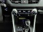 Toyota RAV4 2.5 Hybrid Black Edition | Parkeersensoren V+A | Blindspot | Stuur-Stoelverwarming |